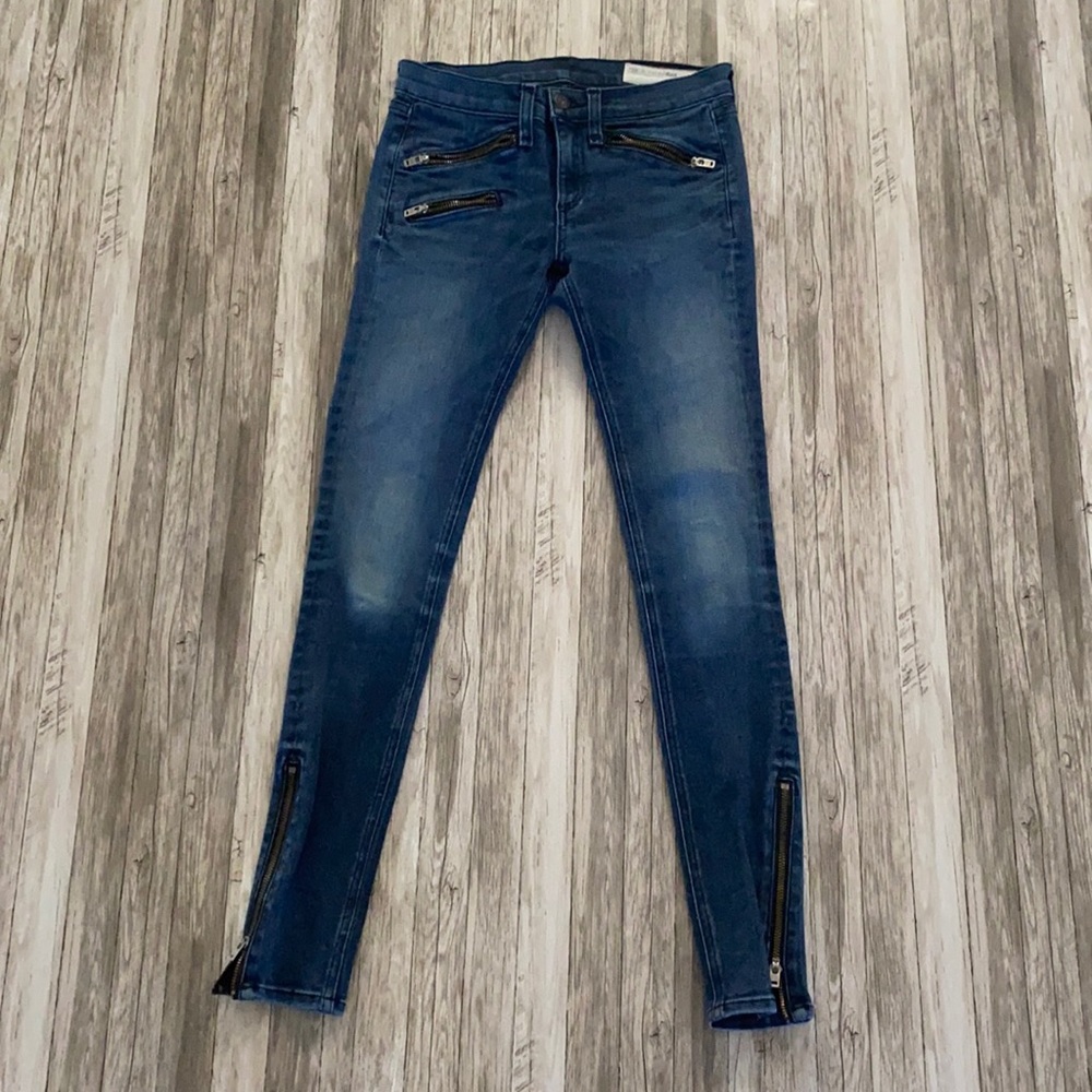 RAG & BONE Denim Skinny Jeans Zip Detail in color Mercer Sz 25 $298